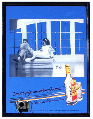 Gordon's Gin Vintage Mirrored Tray Black Color<