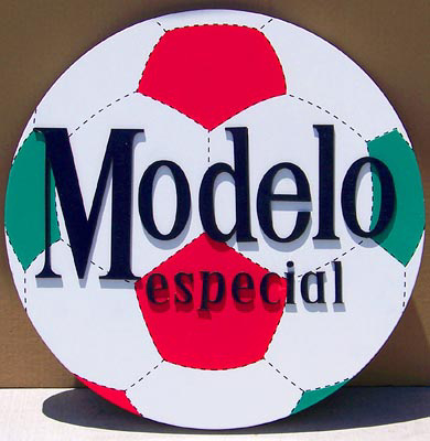 Modelo Especial Soccer Ball Wood Sign